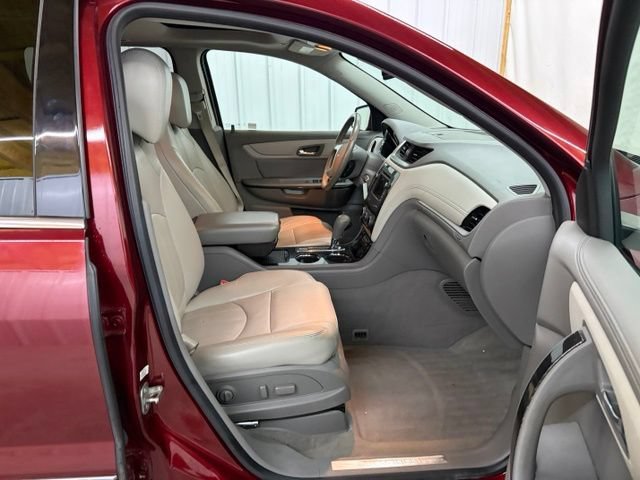 Used 2017 Chevrolet Traverse Premier AWD/4WD image 22