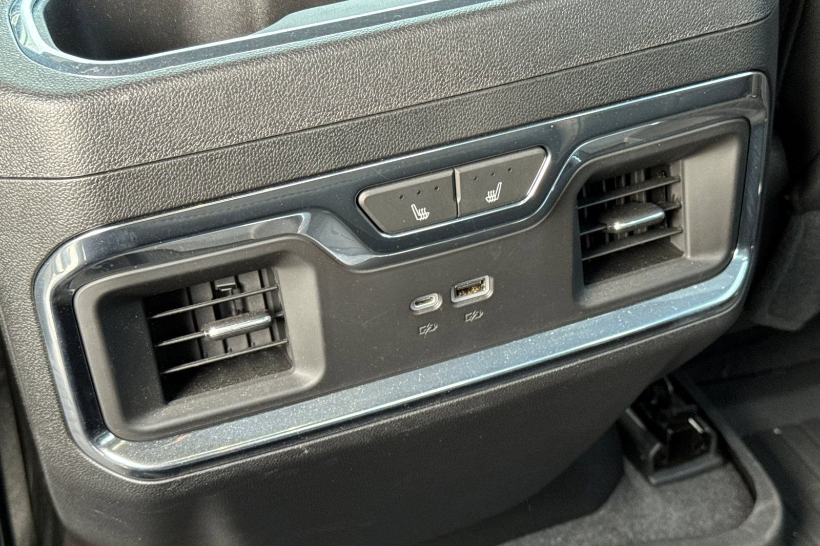 Used 2023 Chevrolet Silverado 1500 LTZ image 13