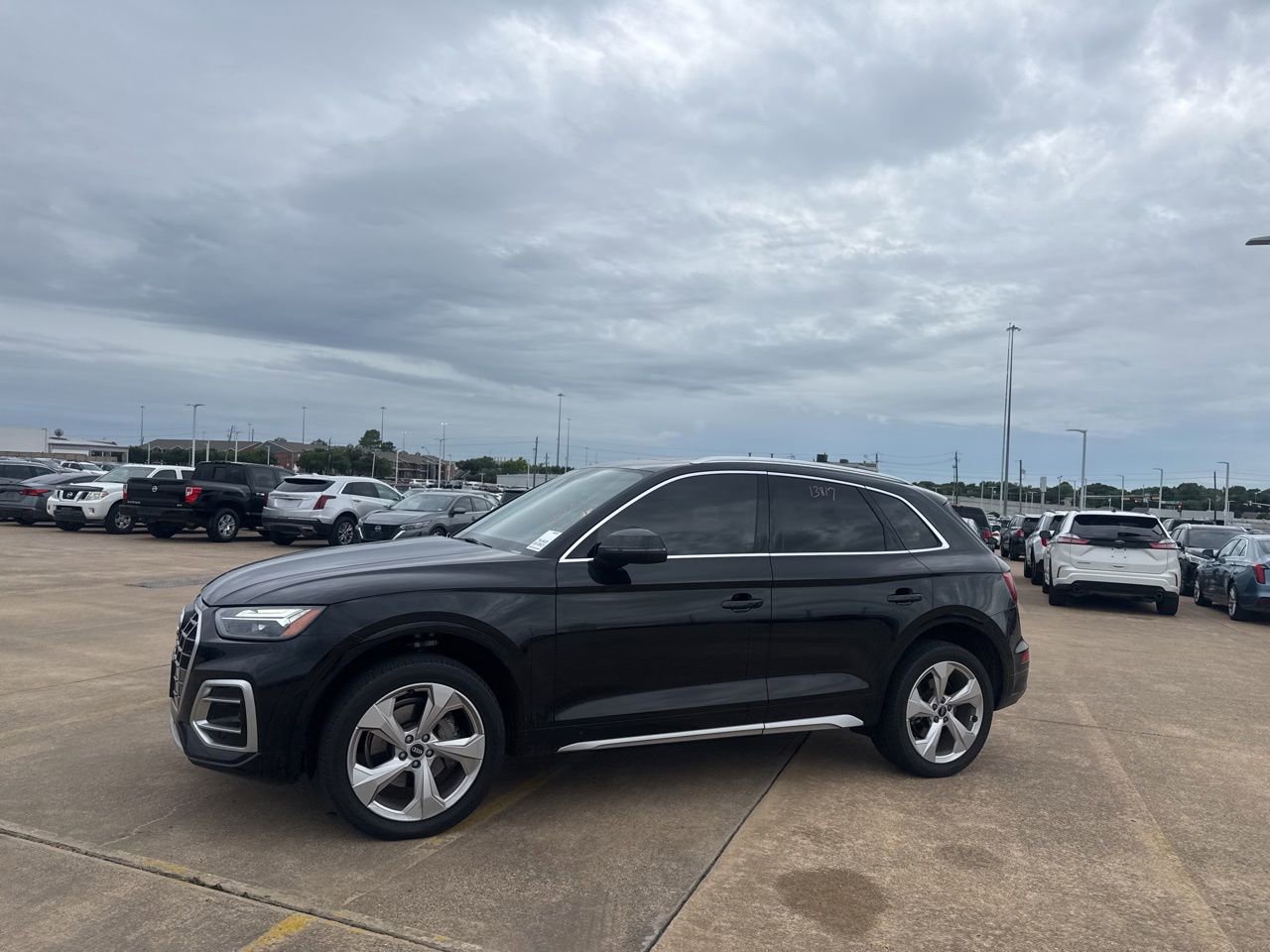 Used 2021 Audi Q5 2.0T Premium Plus w/ Premium Plus Package AWD/4WD image 10