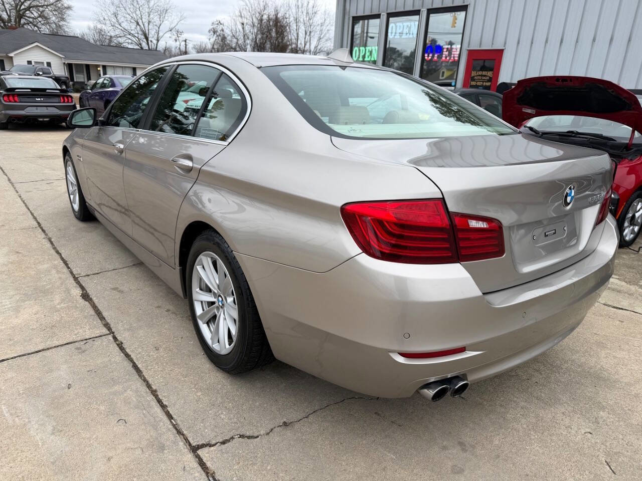 Used 2014 BMW 528i Sedan image 7