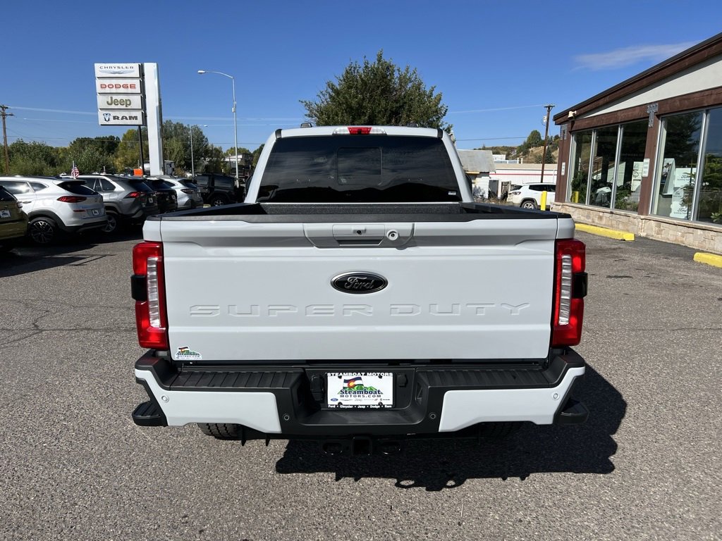 New 2026 Ford F350 4x4 Crew Cab Super Duty image 4