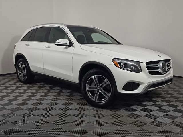 Used 2017 Mercedes-Benz GLC 300 4MATIC image 9