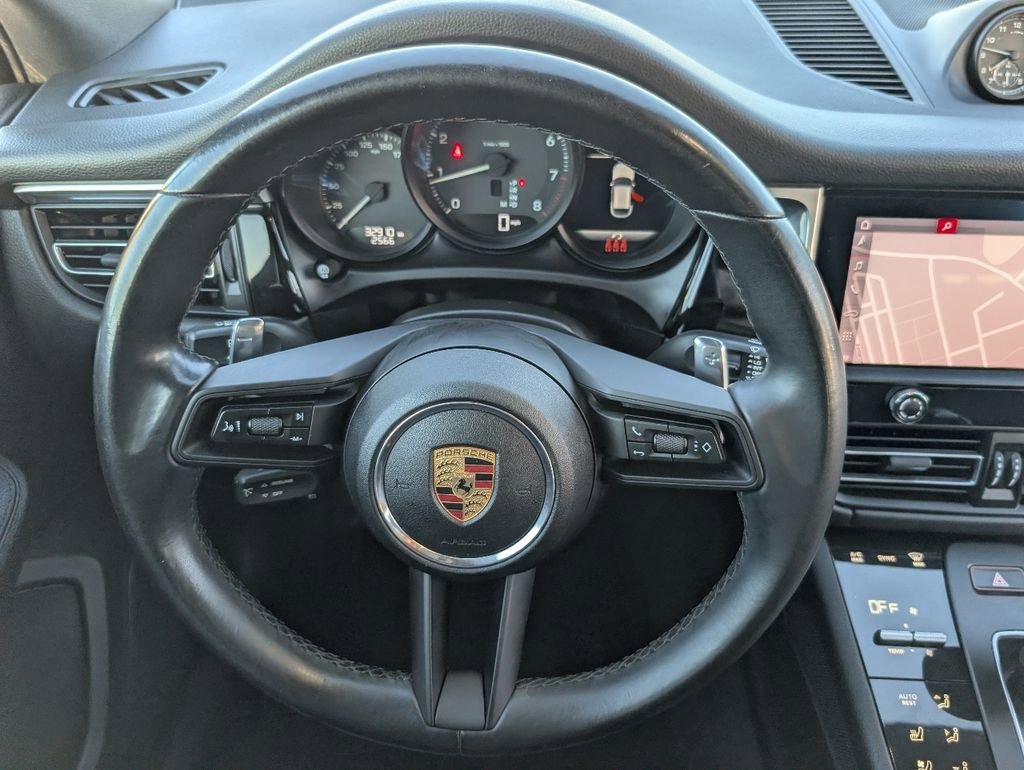 Certified 2022 Porsche Macan image 21