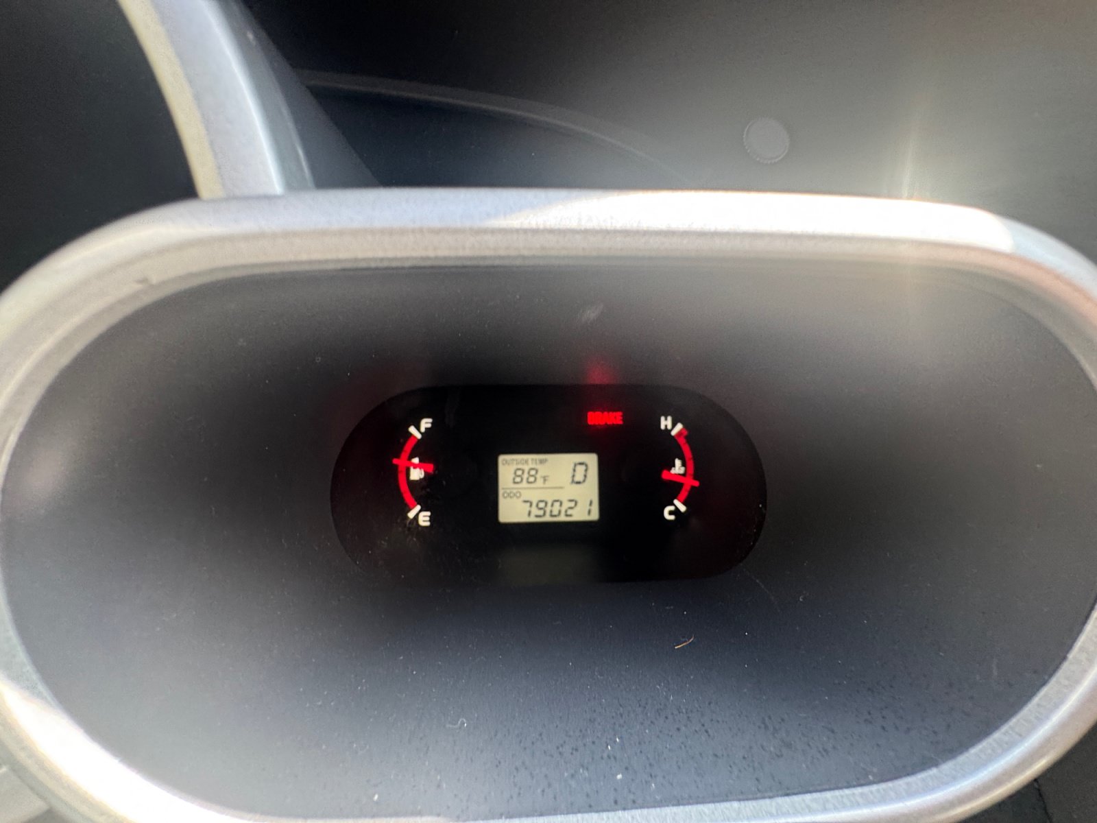 Used 2013 Toyota Matrix L FWD image 15