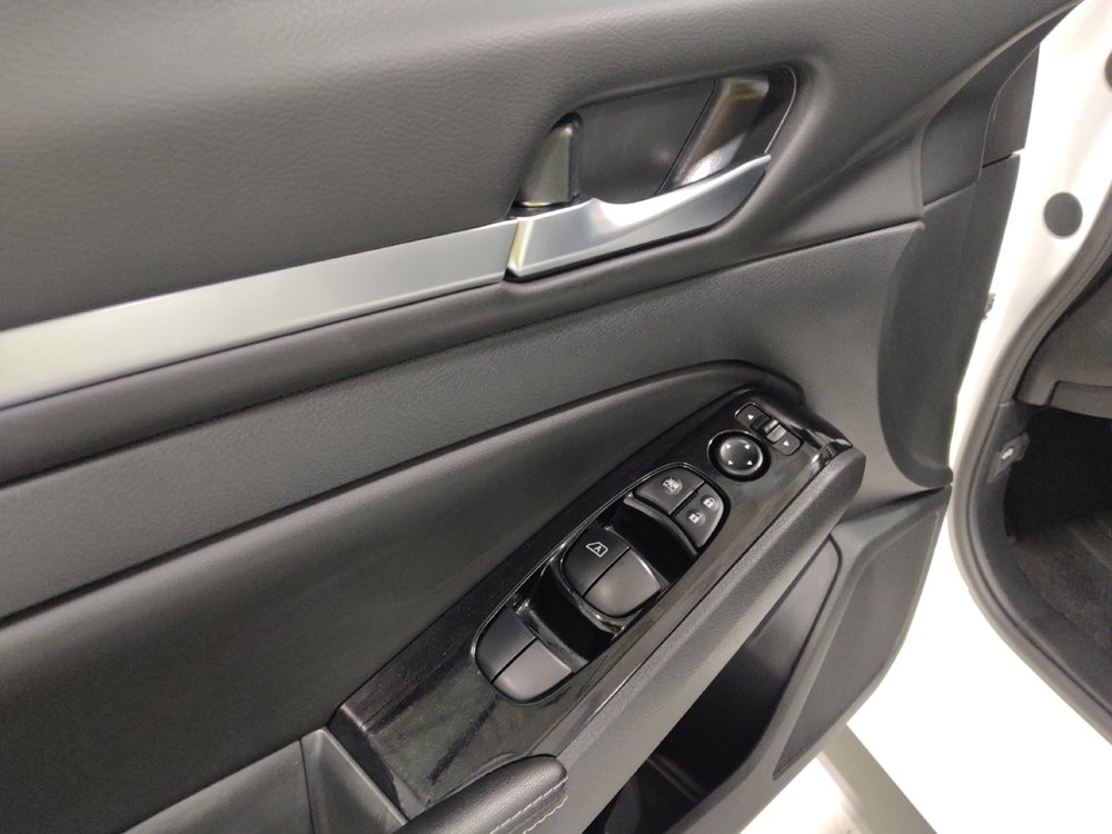 Used 2023 Nissan Altima 2.5 SV FWD image 27