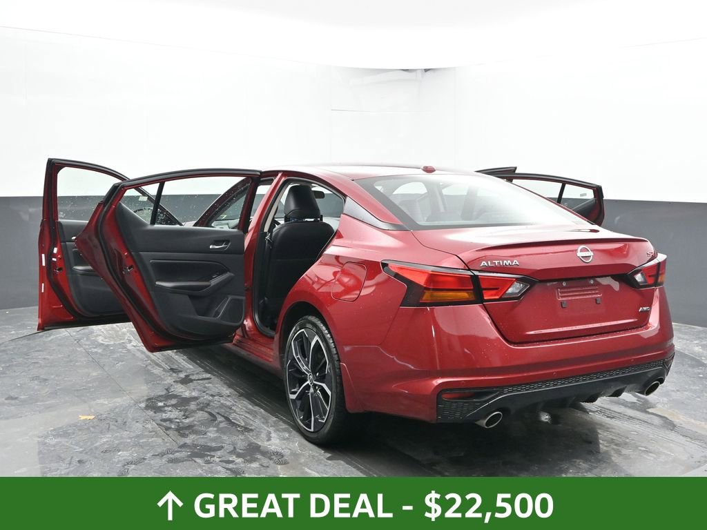 Used 2024 Nissan Altima 2.5 SR w/ SR Premium Package image 62