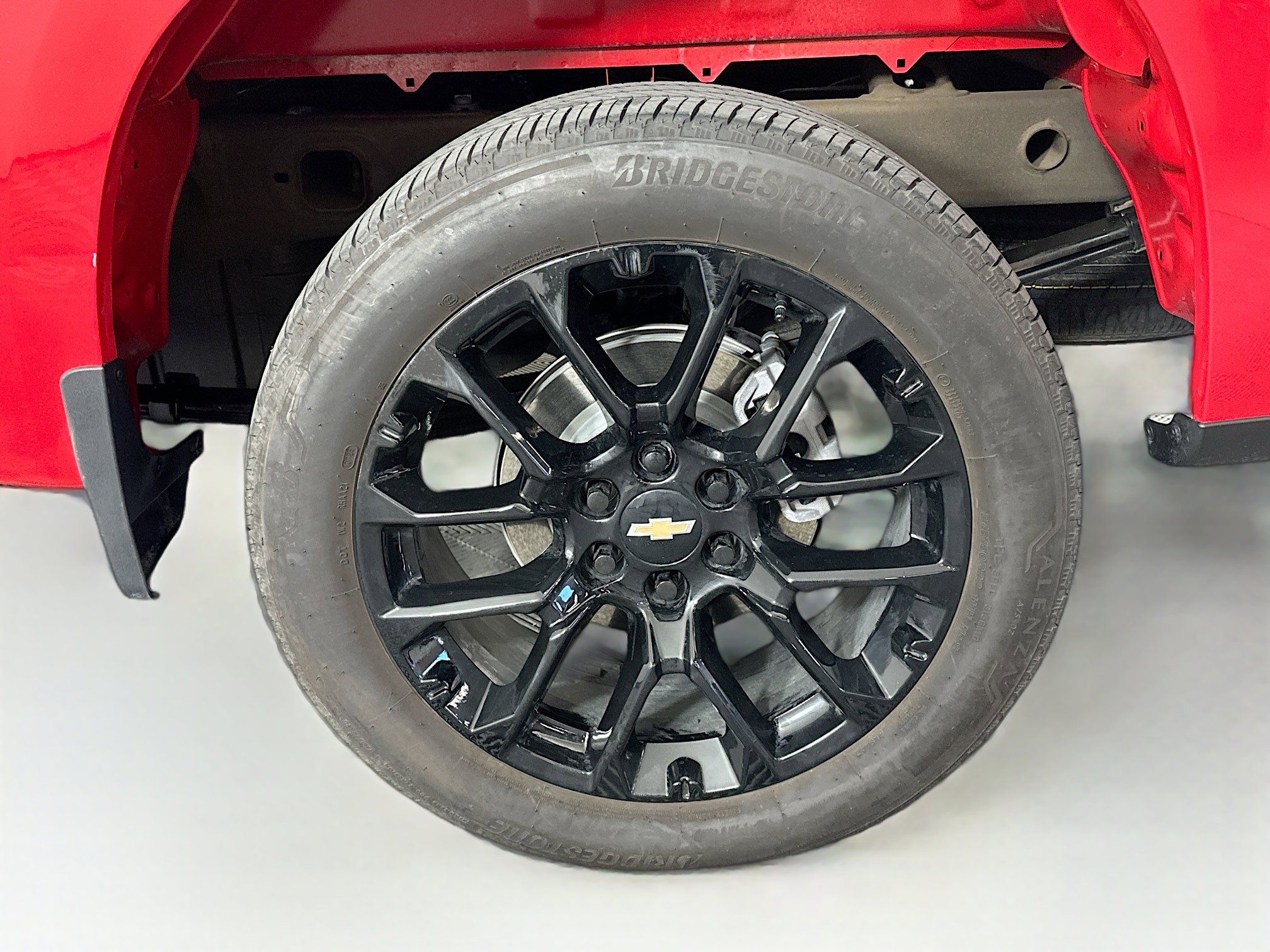 Used 2025 Chevrolet Silverado 1500 Custom image 11
