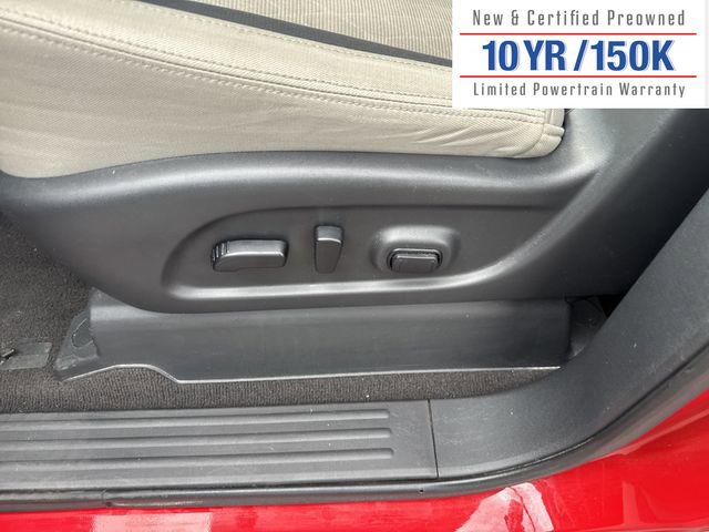 Used 2021 Nissan Titan SV w/ SV Convenience Package image 15