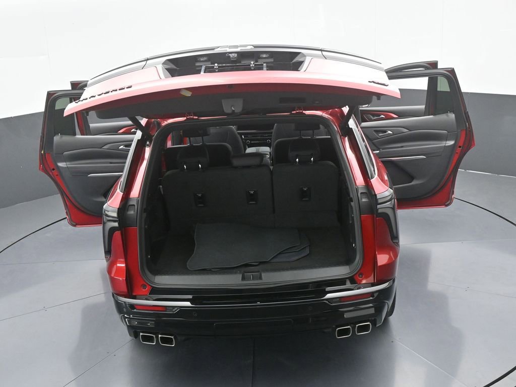 Used 2024 Chevrolet Traverse RS image 75