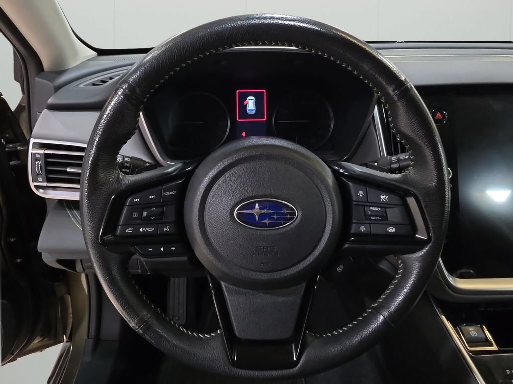 Used 2025 Subaru Outback Onyx Edition AWD/4WD image 18