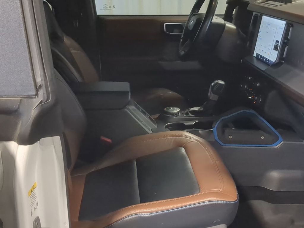 Used 2021 Ford Bronco Outer Banks AWD/4WD image 27