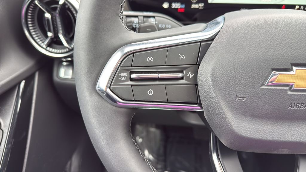 New 2026 Chevrolet Equinox LT w/ Convenience Package II image 33