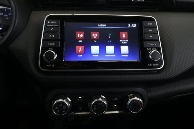 New 2025 Nissan Kicks Play S image 13