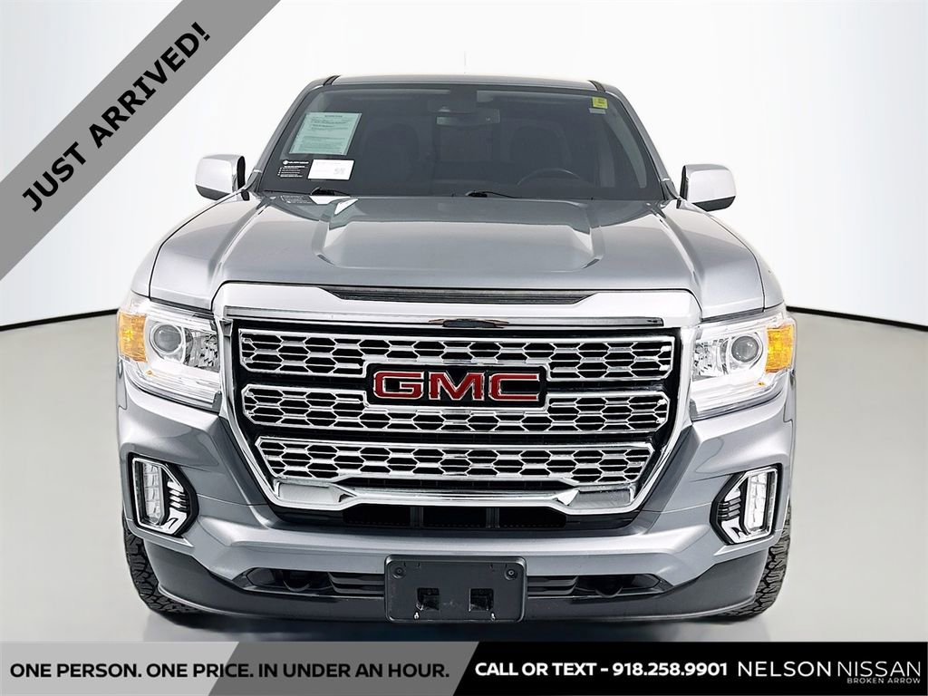 Used 2022 GMC Canyon Denali image 2