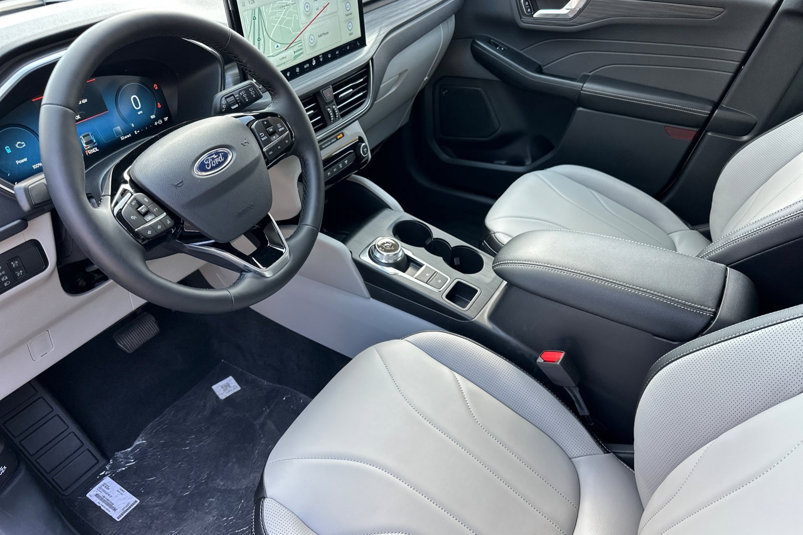 New 2025 Ford Escape Platinum w/ Premium Technology Package image 9