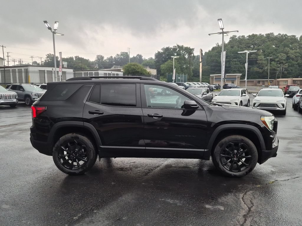 New 2027 GMC Terrain Elevation w/ Elevation Premium Package AWD/4WD image 4