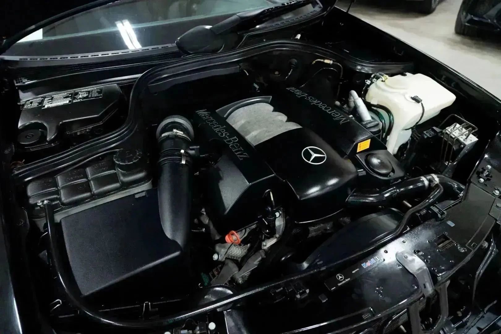 Used 2003 Mercedes-Benz CLK 320 Cabriolet image 32