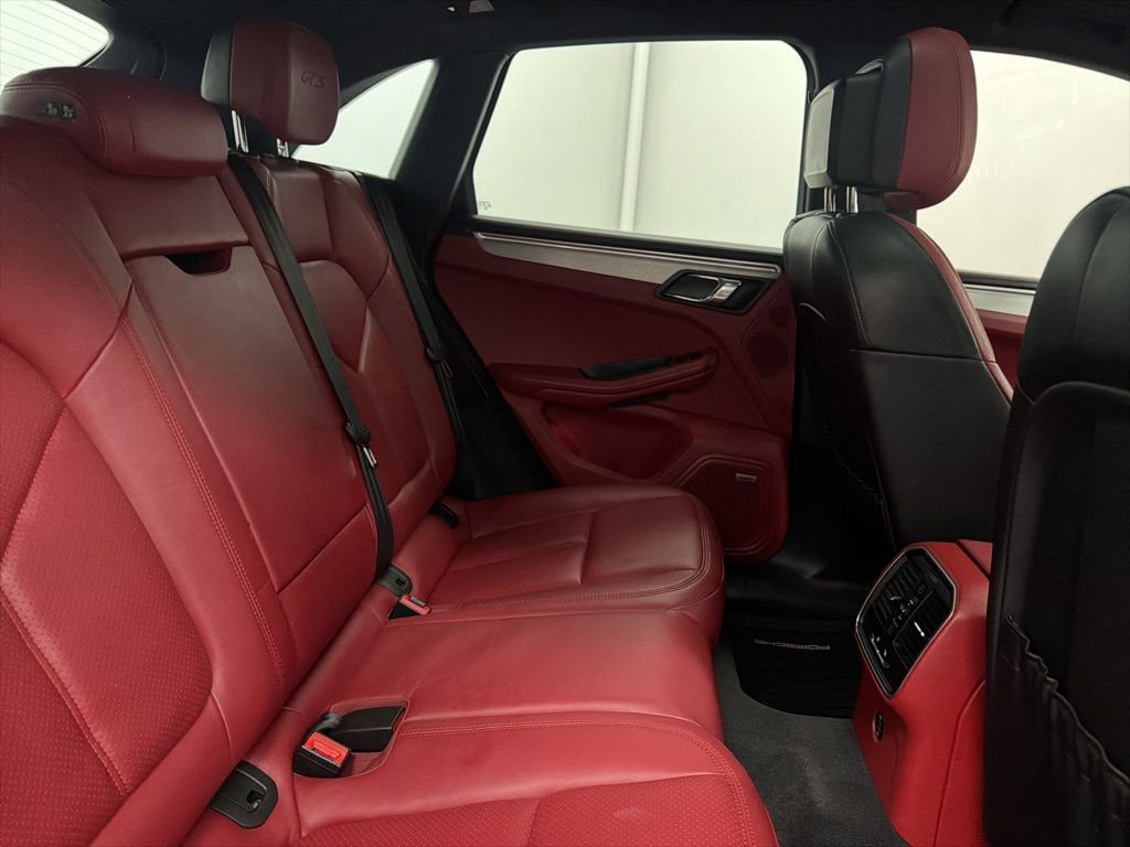 Used 2017 Porsche Macan GTS image 27