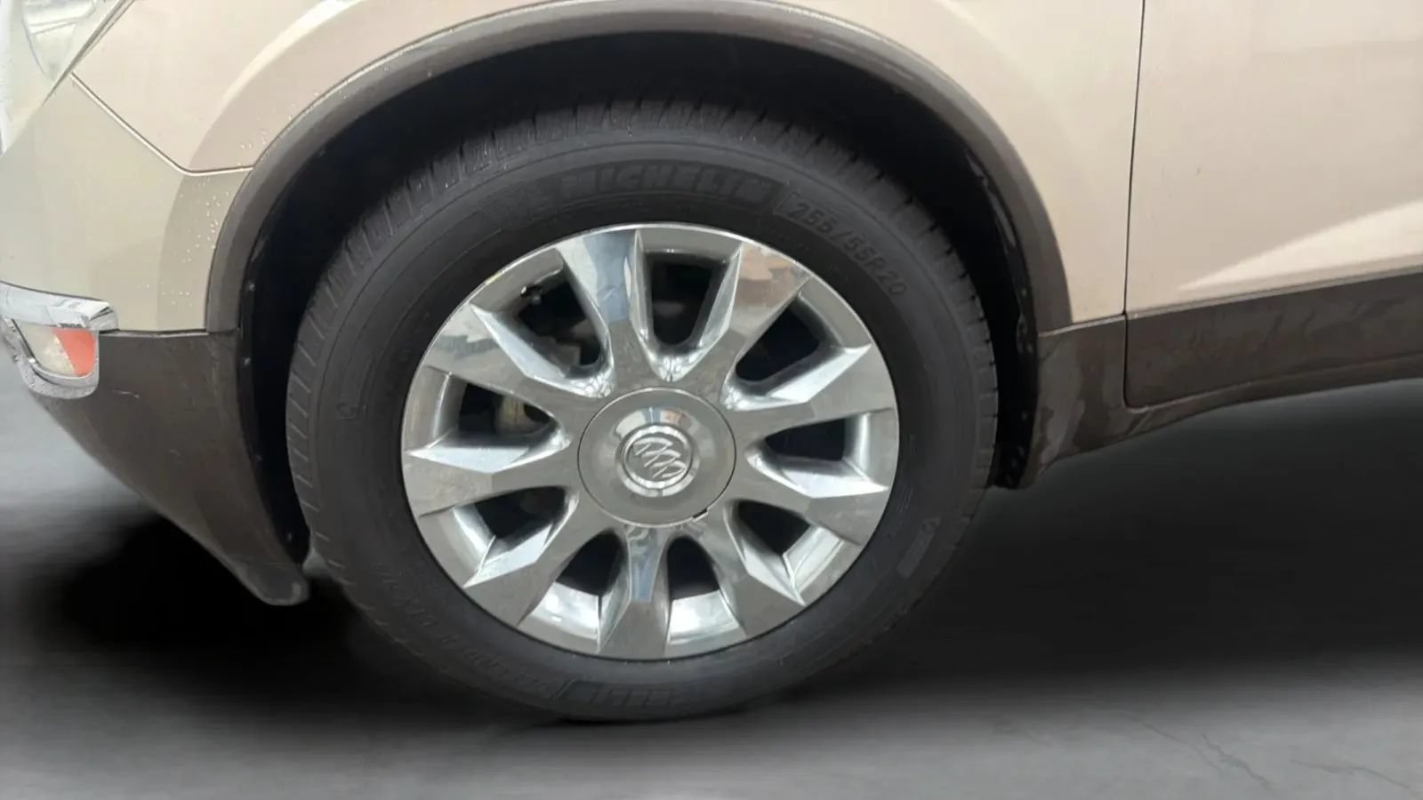 Used 2012 Buick Enclave Premium w/ Trailering Provision Package FWD image 28
