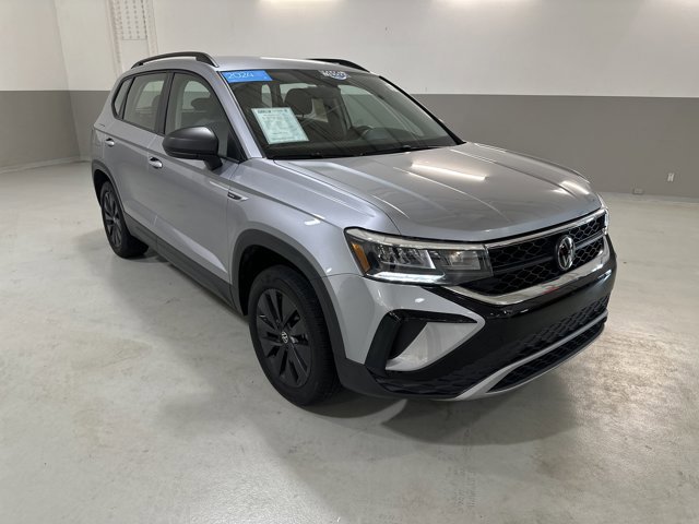 Certified 2024 Volkswagen Taos S image 4