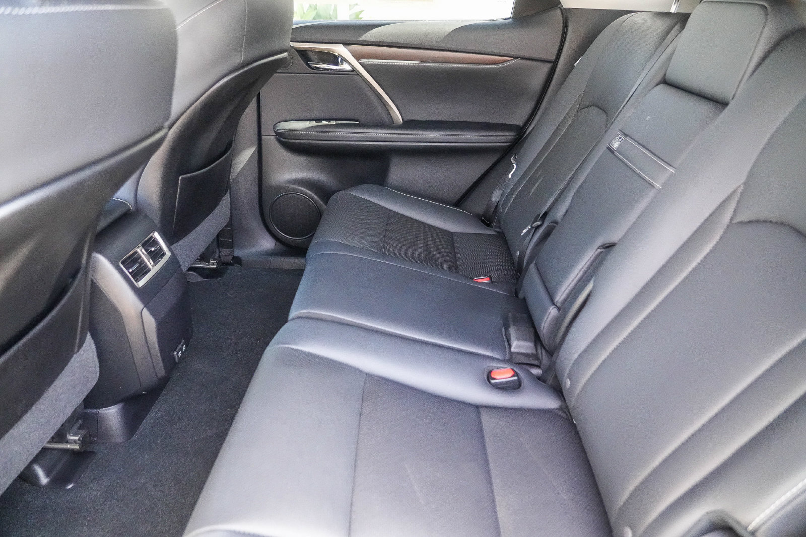 Used 2022 Lexus RX 350 FWD w/ Premium Package image 19