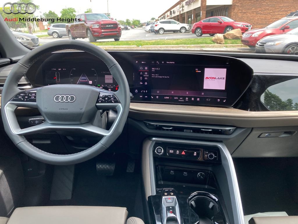 New 2025 Audi Q5 Premium Plus image 30