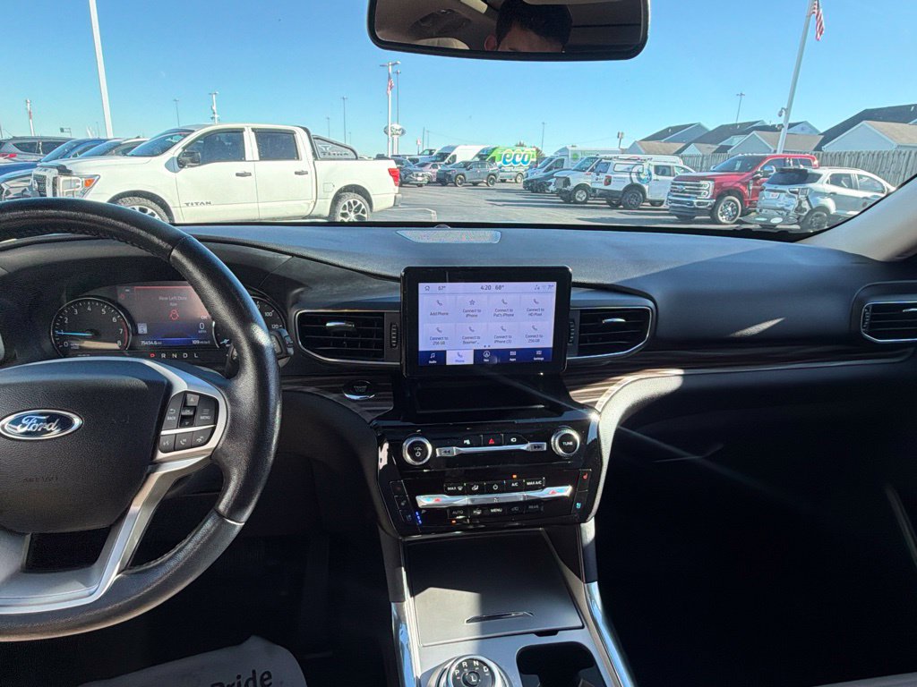 Certified 2022 Ford Explorer Limited AWD/4WD image 23