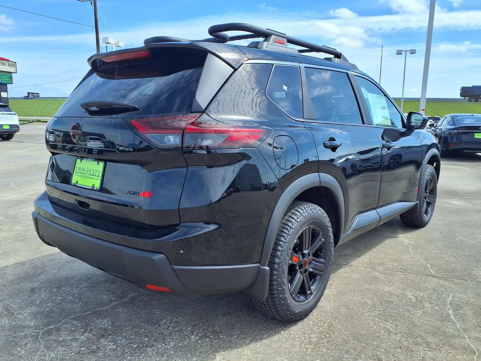 New 2026 Nissan Rogue SV AWD/4WD image 6