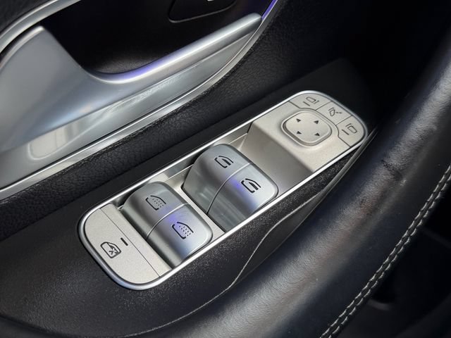 Used 2022 Mercedes-Benz GLS 450 4MATIC image 28