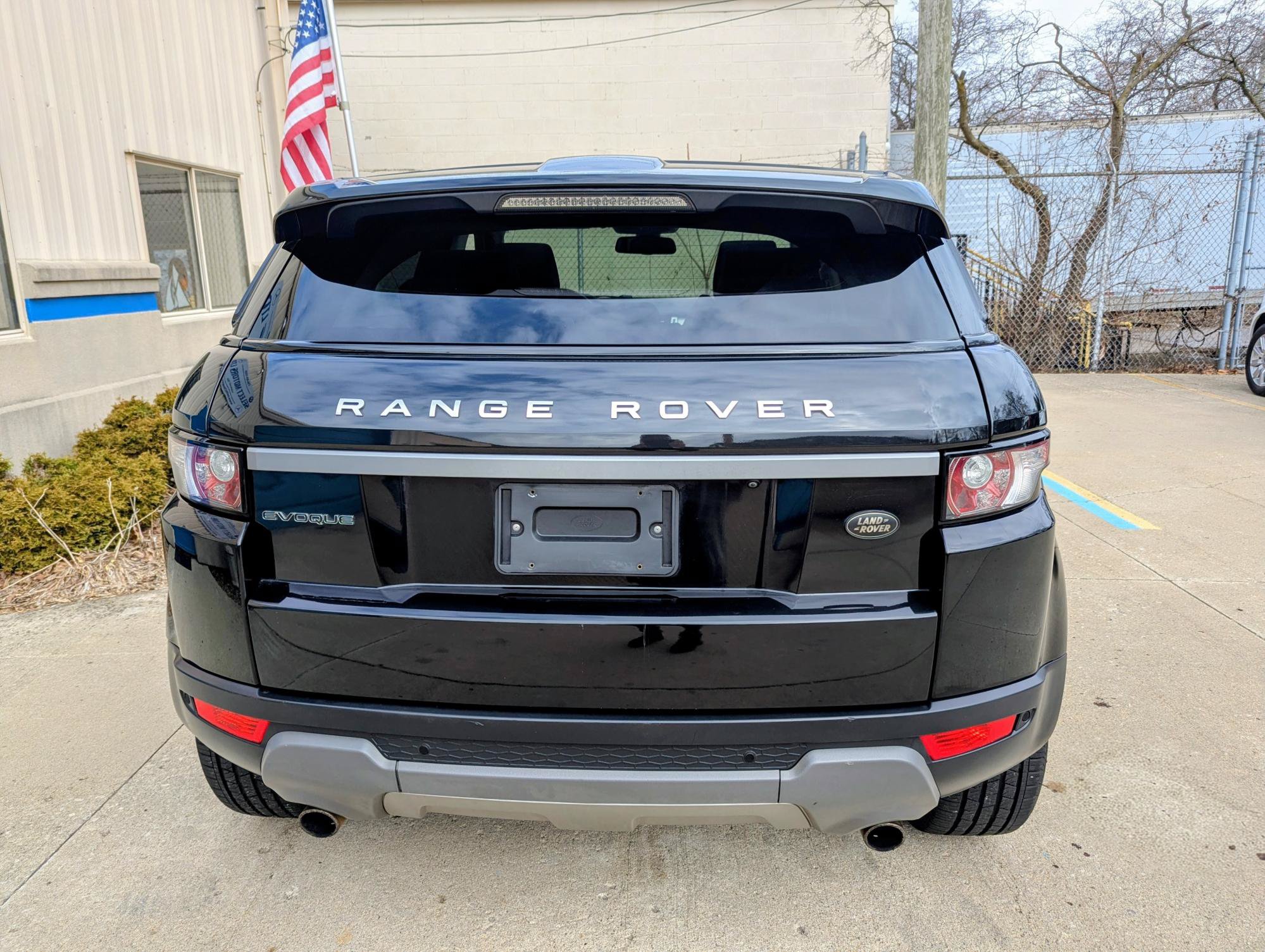 Used 2013 Land Rover Range Rover Evoque Pure Premium AWD/4WD image 17