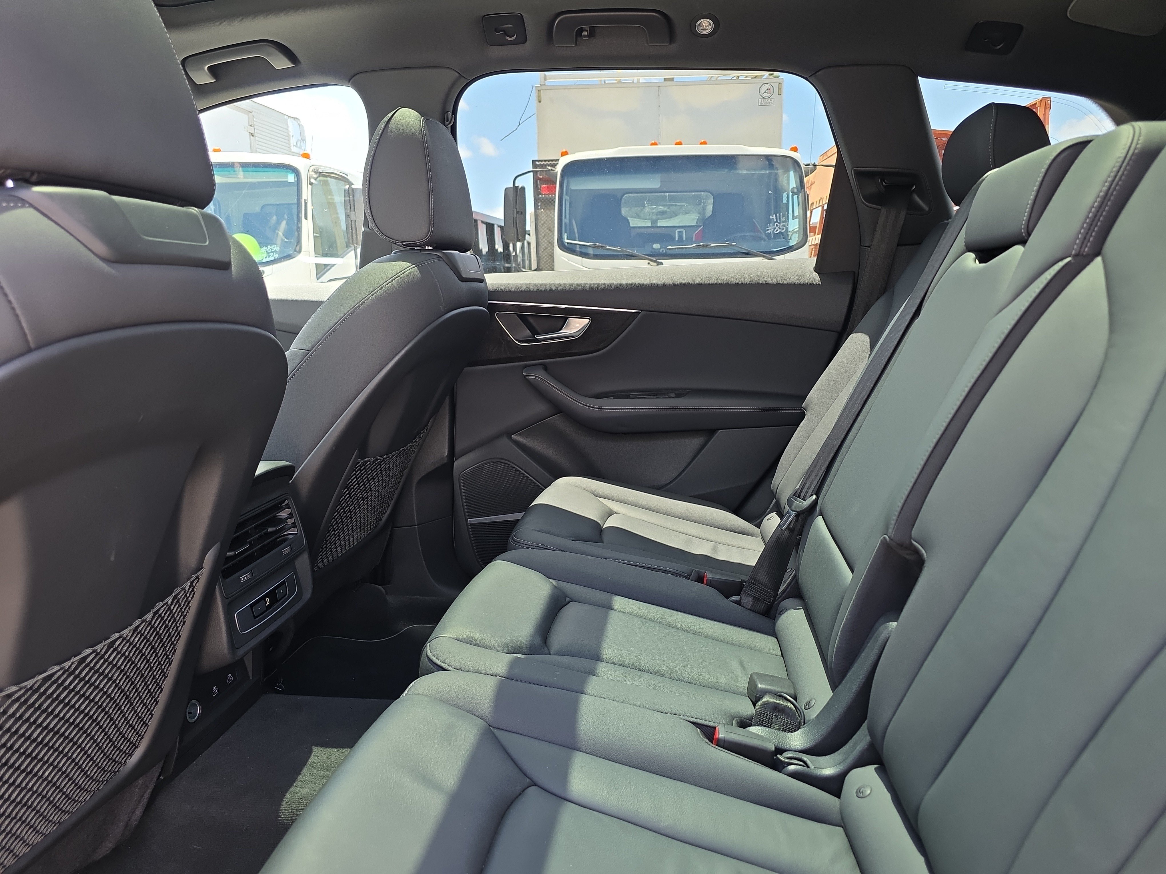 Used 2025 Audi Q7 3.0T Premium Plus AWD/4WD image 14