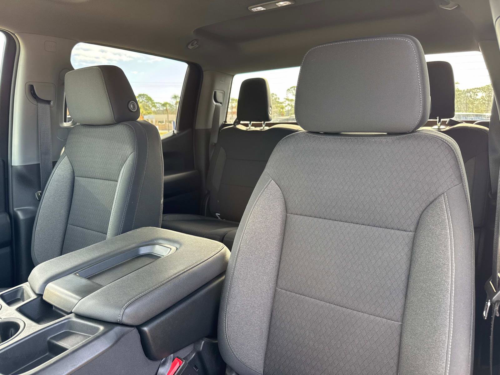 Used 2022 Chevrolet Silverado 1500 Custom image 21