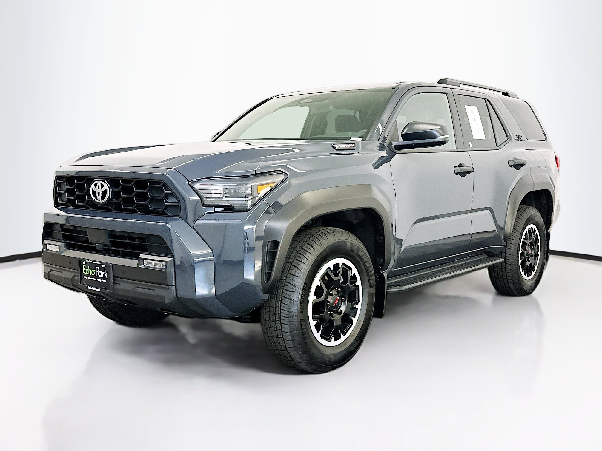Used 2025 Toyota 4Runner TRD Off-Road image 3