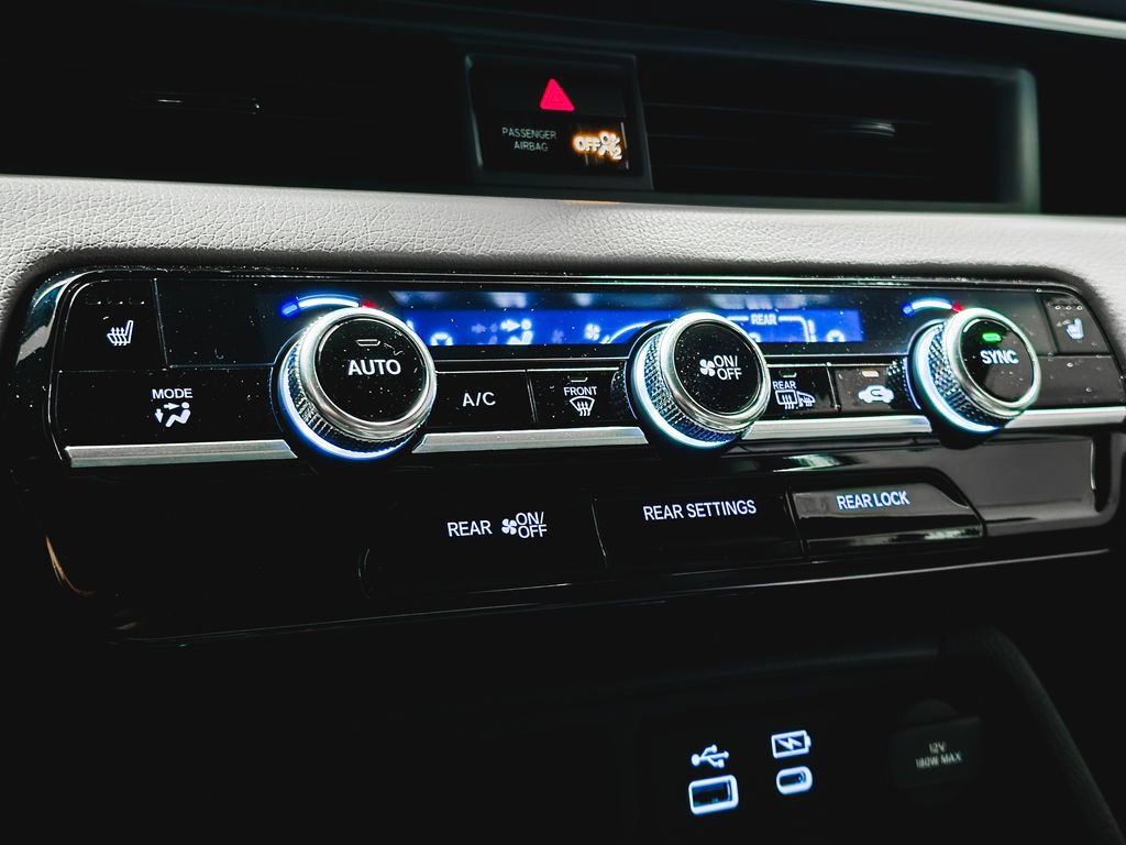 Used 2025 Honda Pilot EX-L image 26