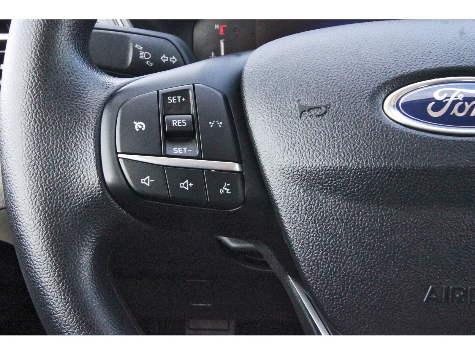 Used 2025 Ford Escape Active FWD image 19