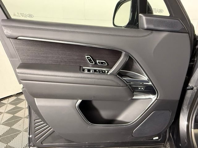 Used 2024 Land Rover Range Rover SE AWD/4WD image 20