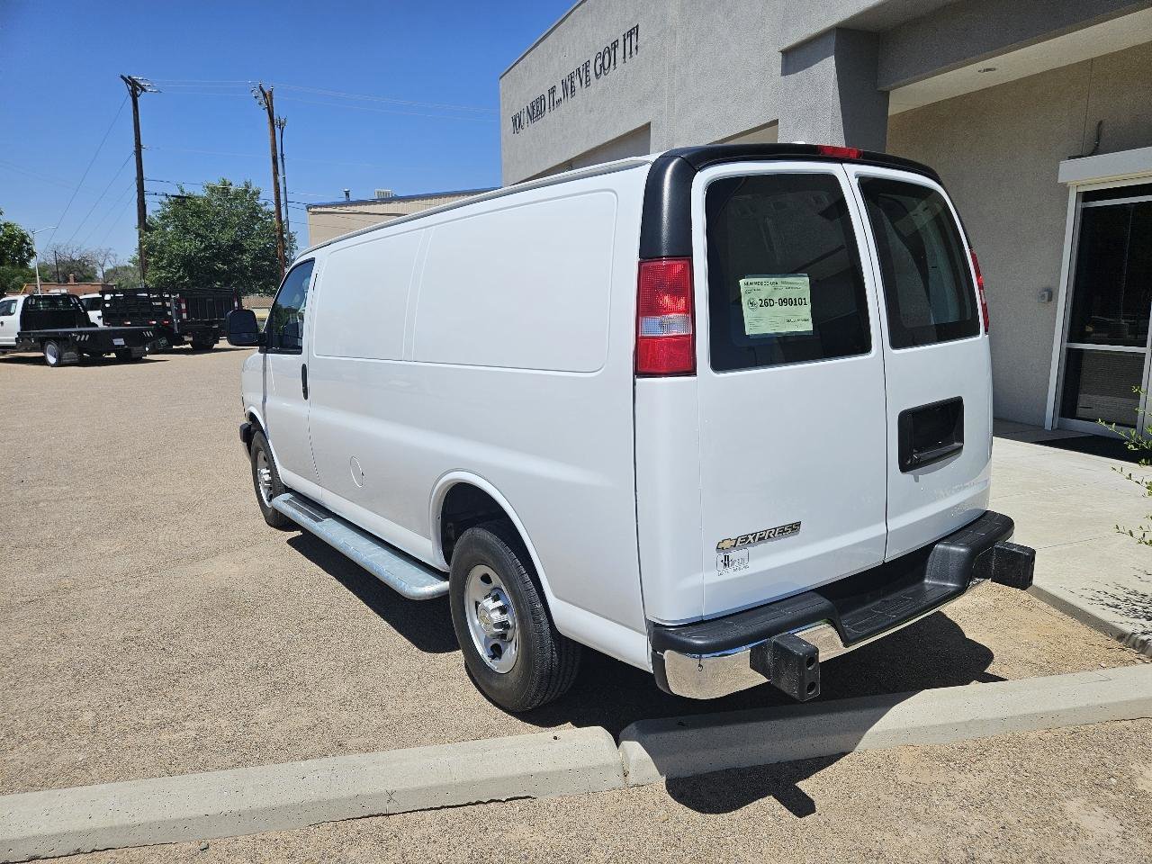 Used 2024 Chevrolet Express 2500 w/ Driver Convenience Package RWD image 3