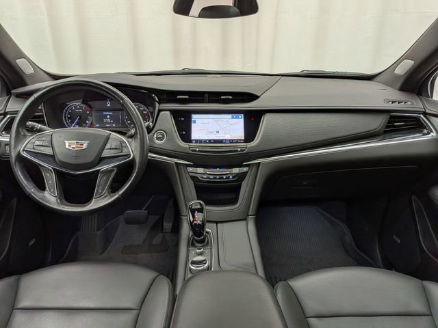 Certified 2023 Cadillac XT5 Premium Luxury w/ LPO, Floor Liner Package AWD/4WD image 24