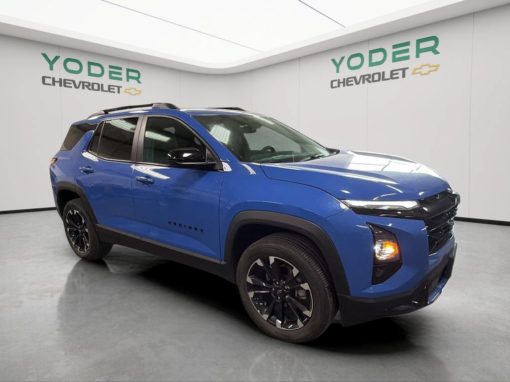 Used 2026 Chevrolet Equinox RS AWD/4WD image 2