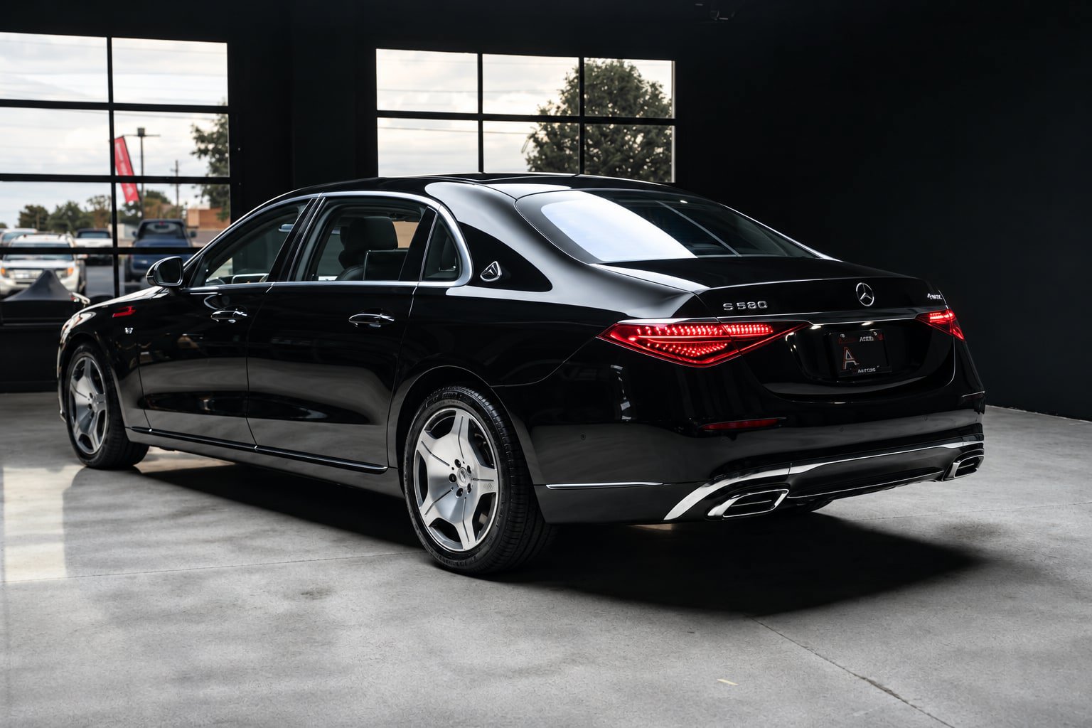 Used 2026 Mercedes-Benz Maybach S 680 4MATIC image 8