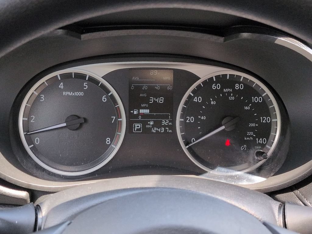 Certified 2025 Nissan Versa S w/ S Plus Package FWD image 24