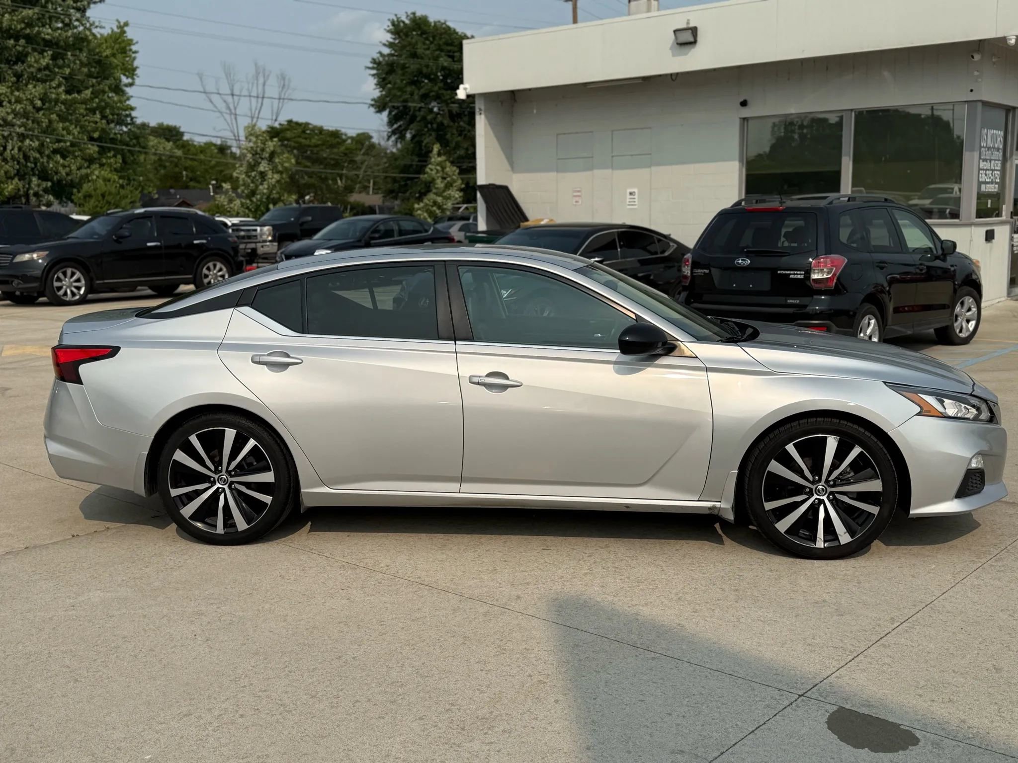 Used 2020 Nissan Altima 2.5 SR image 5