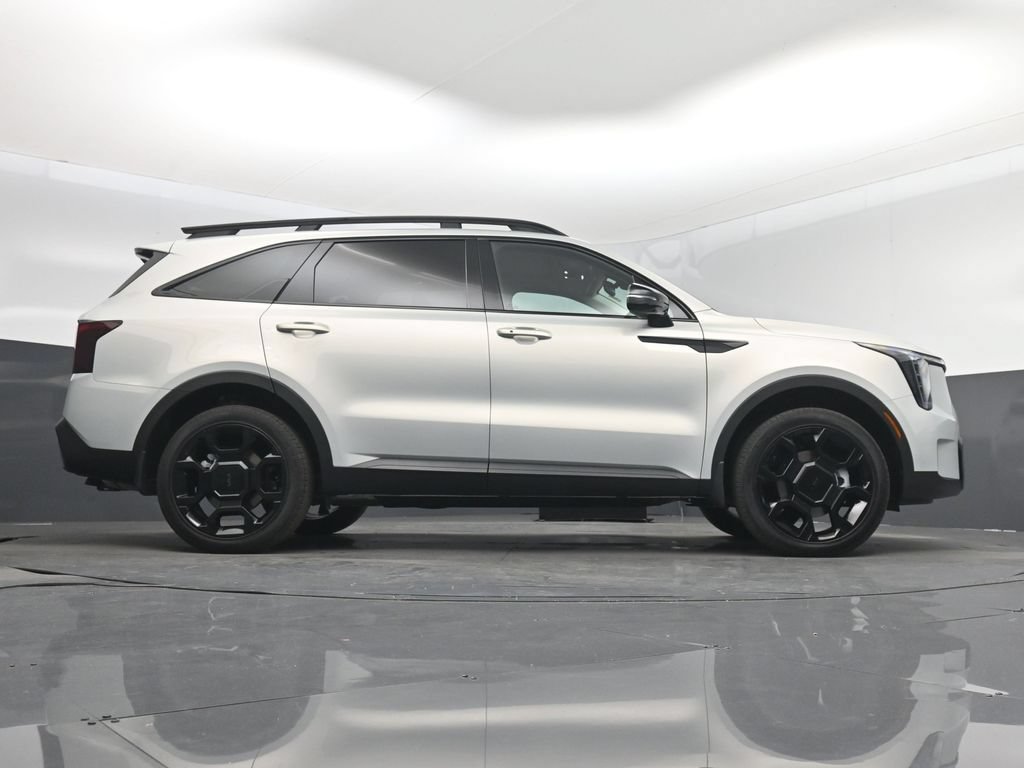 Certified 2026 Kia Sorento X-Line EX AWD/4WD image 16
