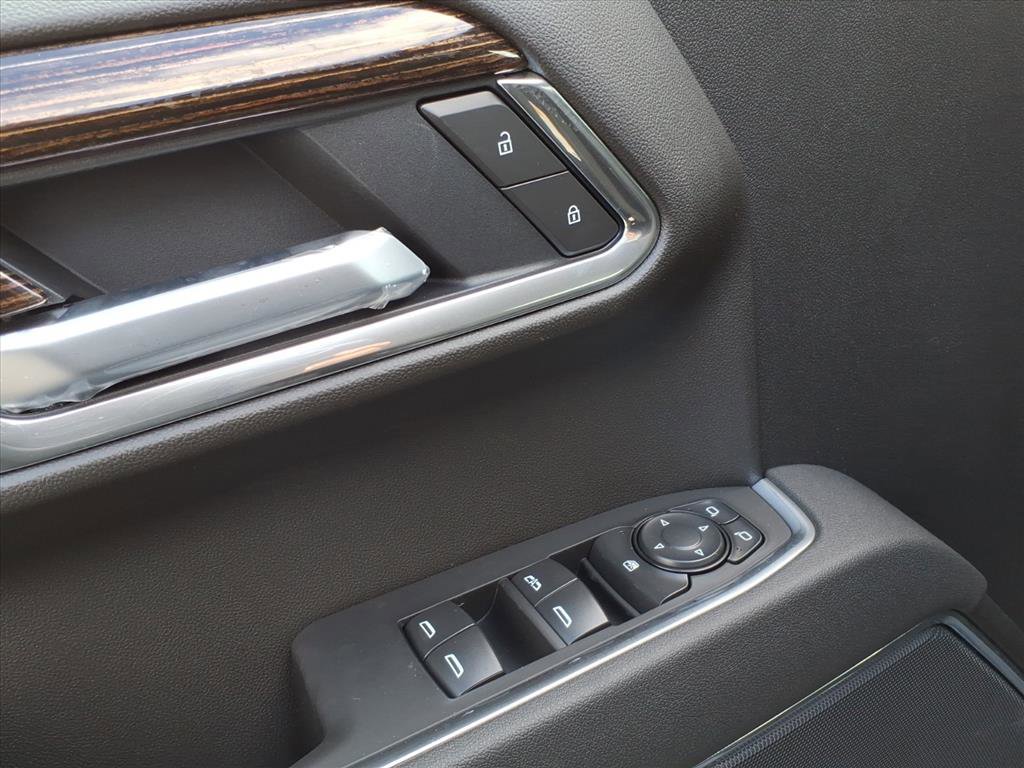 New 2026 GMC Sierra 1500 Elevation image 15