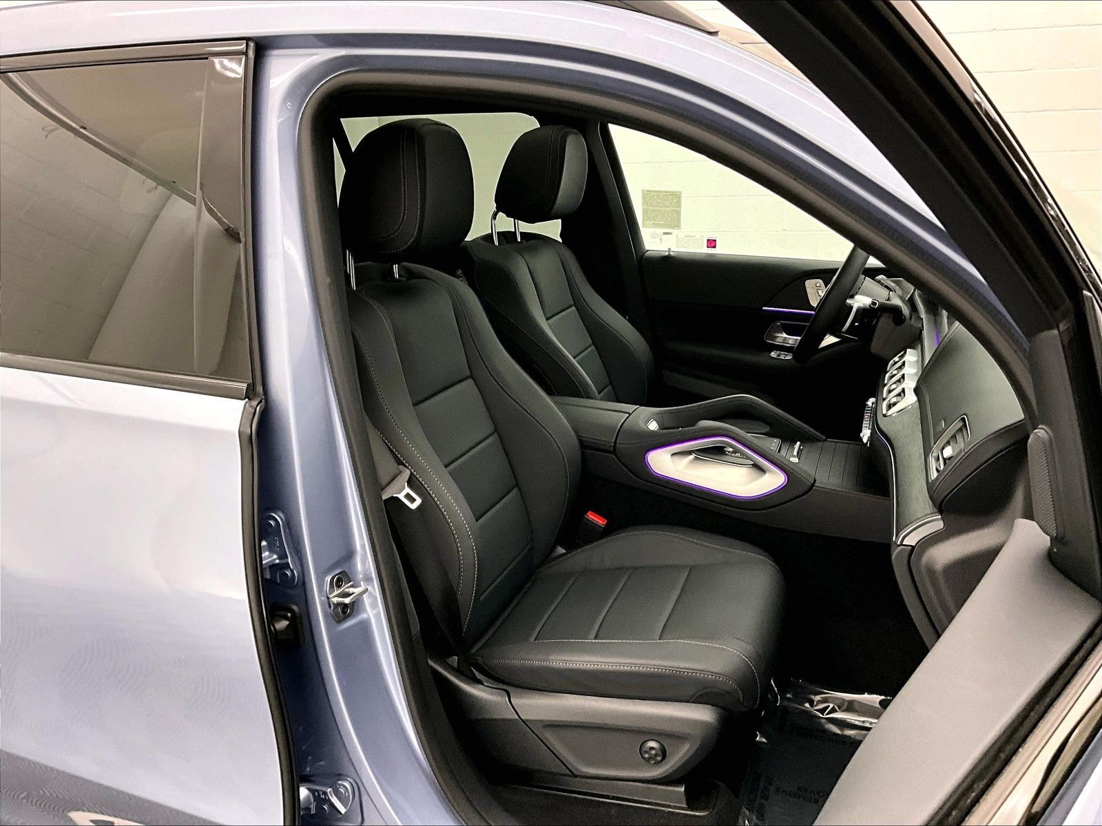 Used 2026 Mercedes-Benz GLS 450 4MATIC image 6