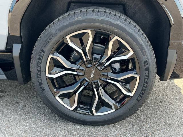 New 2025 GMC Sierra EV Denali AWD/4WD image 14