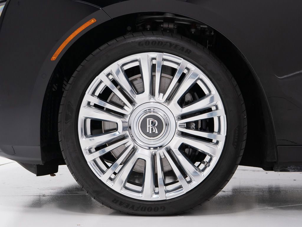 Certified 2025 Rolls-Royce Ghost image 48