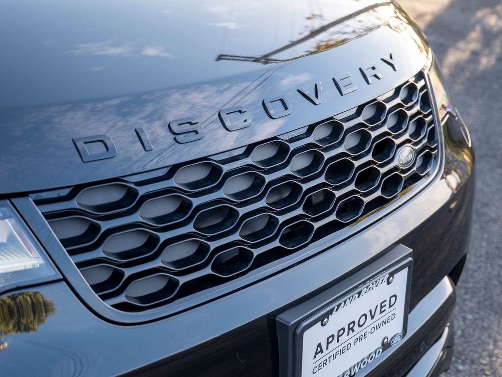 Certified 2024 Land Rover Discovery Dynamic SE image 16