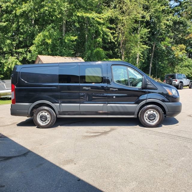 Used 2018 Ford Transit 150 130 Low Roof image 4