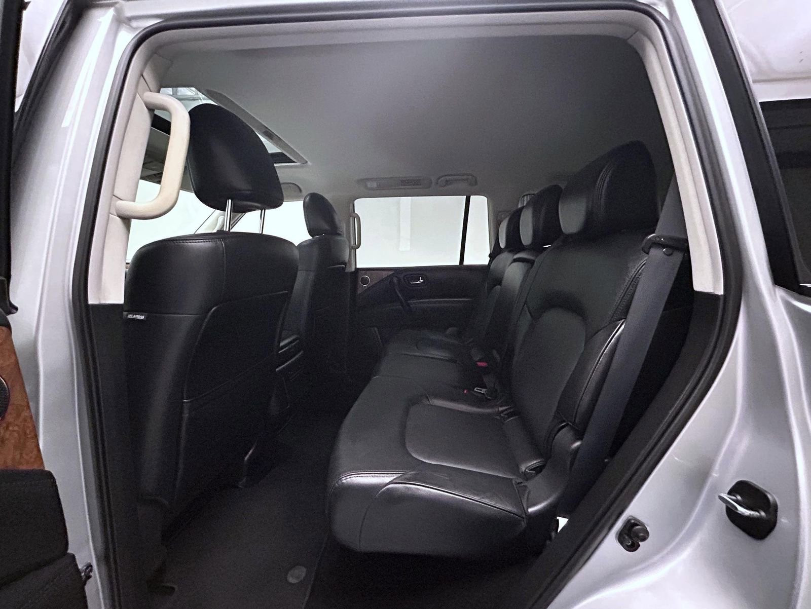 Used 2024 Nissan Armada SL AWD/4WD image 20